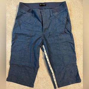 Lee relaxed fit crop pants